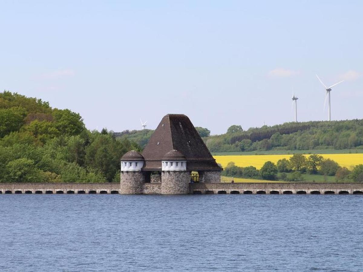 Ferienwohnungen Am Seeufer Möhnesee Buitenkant foto